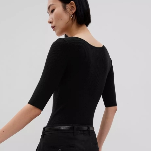 🛍NWT GAP Rib Corset Bodysuit Black ribbed knit elbow length sleeves size large - Picture 1 of 15